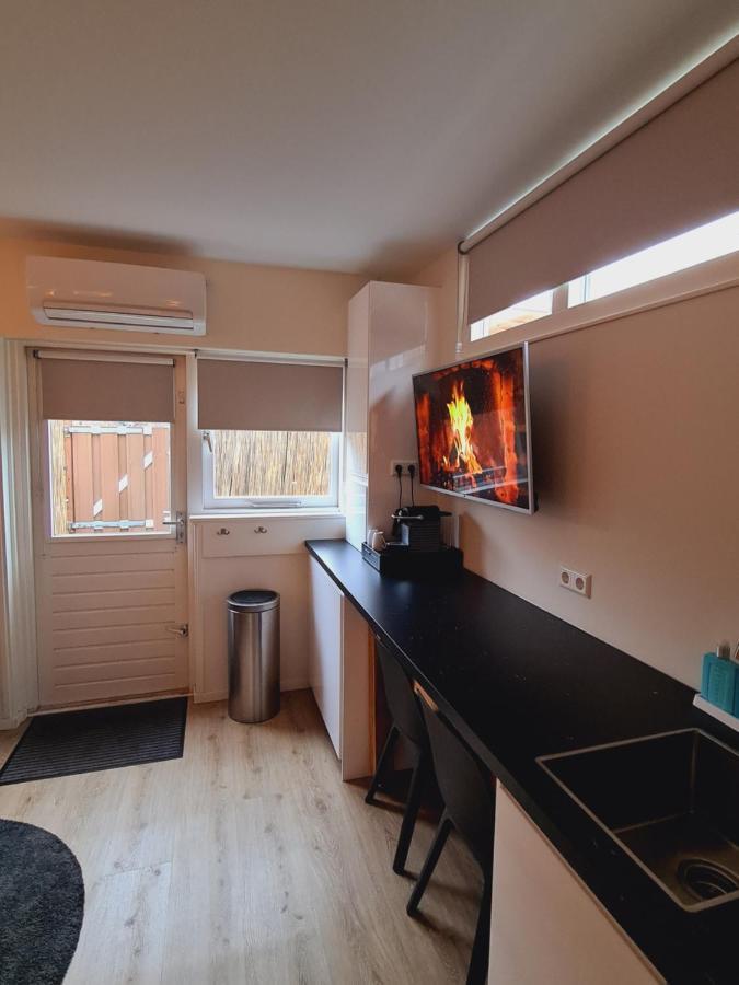 Studio Baarn With Patio, Airco, Pantry, Bedroom, Bathroom, Privacy - Amsterdam, Utrecht Luaran gambar